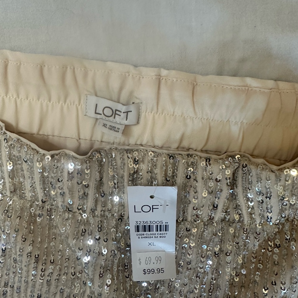 LOFT Sequin Jogger Pants - NWT - Size XL - Picture 3 of 13